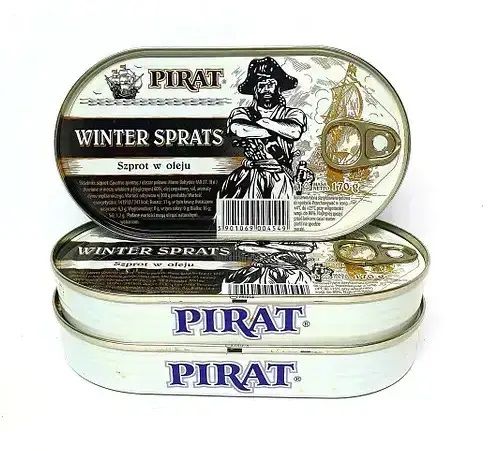 Шпроти копчені в рослинній олії Pirat Winter Sprats 170 г